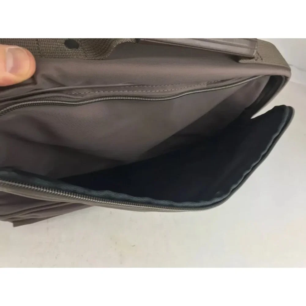 Delsey Unisex Adults Brown‎ Detachable Strap Document Case Briefcase Size Medium